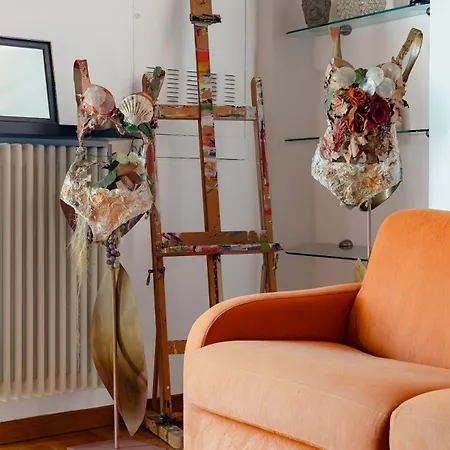 Beautiful Apartment-piazza Mazzini View Apartament Como