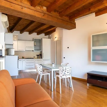 Apartament Beautiful Apartment-piazza Mazzini View *