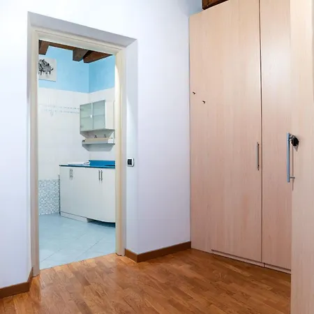 Apartament Beautiful Apartment-piazza Mazzini View Como