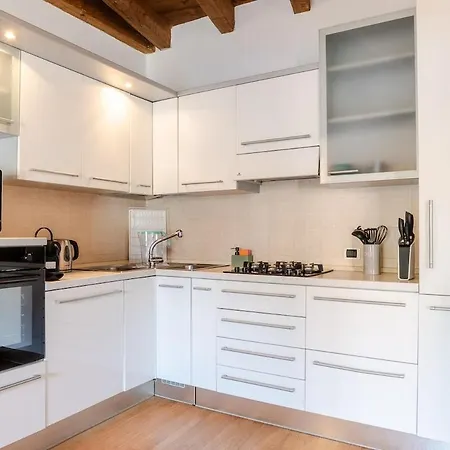 Beautiful Apartment-piazza Mazzini View *